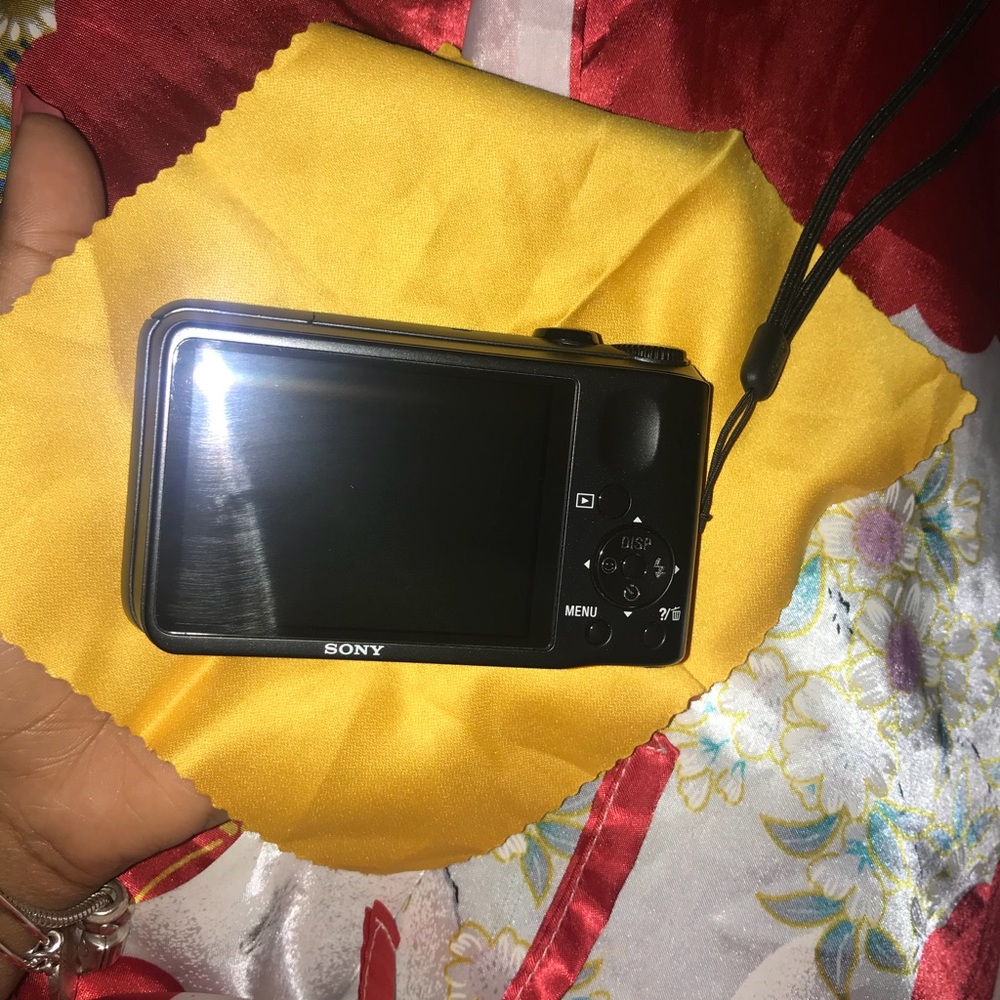 Camera - Picture 5 of 6